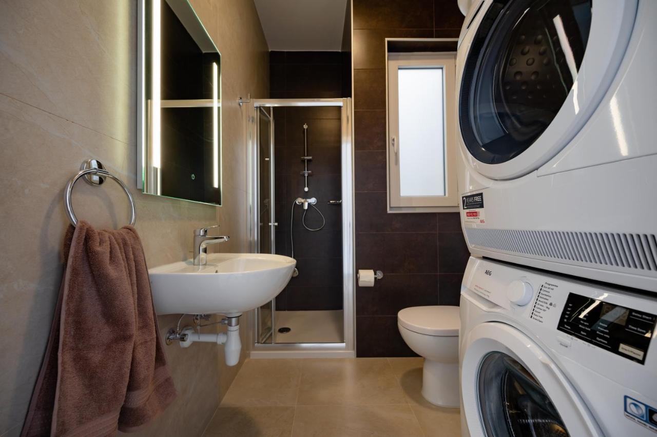 The Address Seafront Suites With Hot Tub Pietà Esterno foto