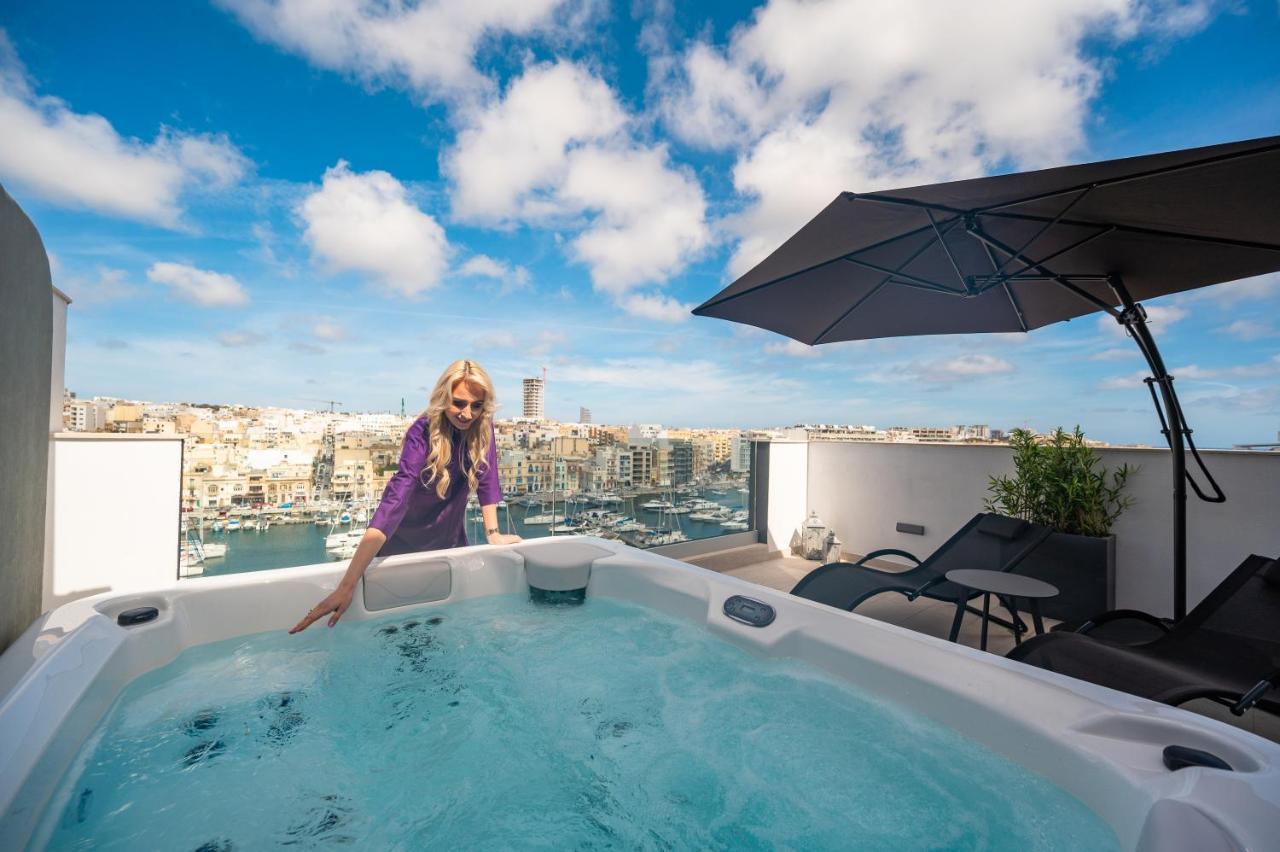 The Address Seafront Suites With Hot Tub Pietà Esterno foto