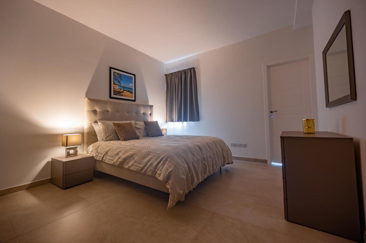 The Address Seafront Suites With Hot Tub Pietà Esterno foto