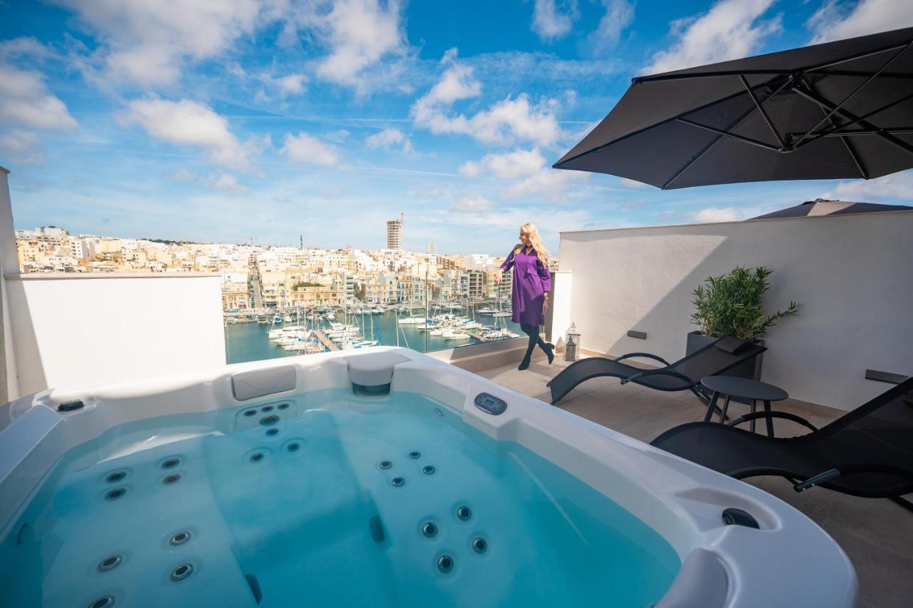 The Address Seafront Suites With Hot Tub Pietà Esterno foto